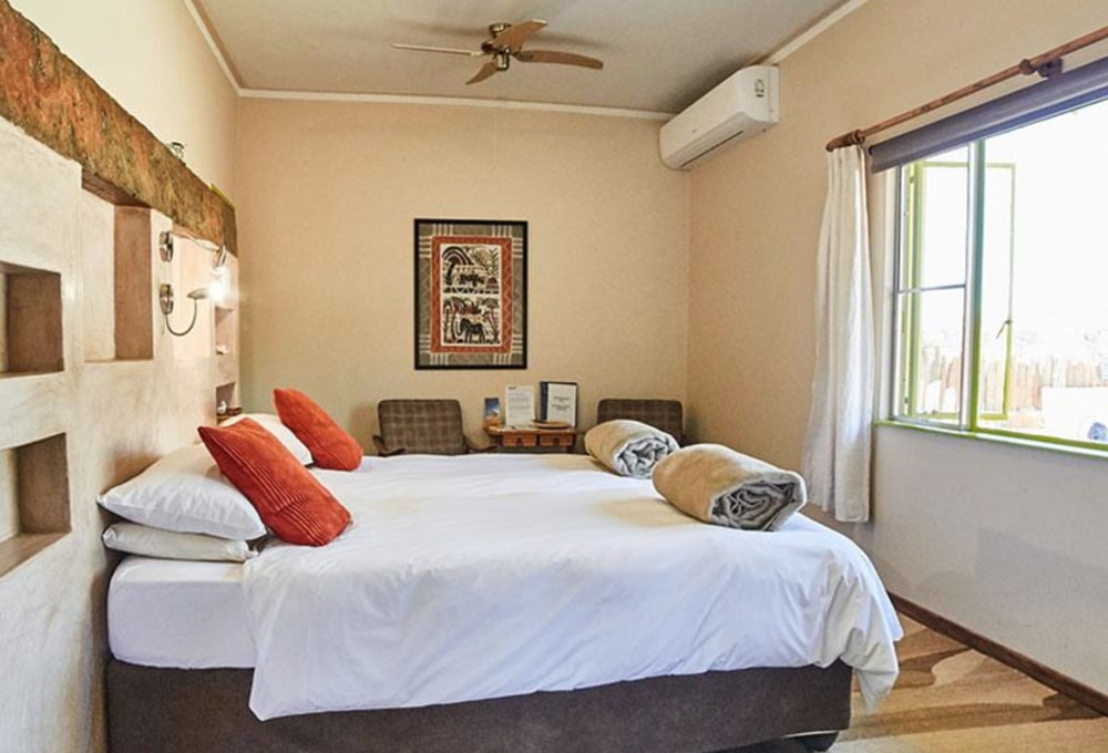 BüllsPort Lodge & Farm